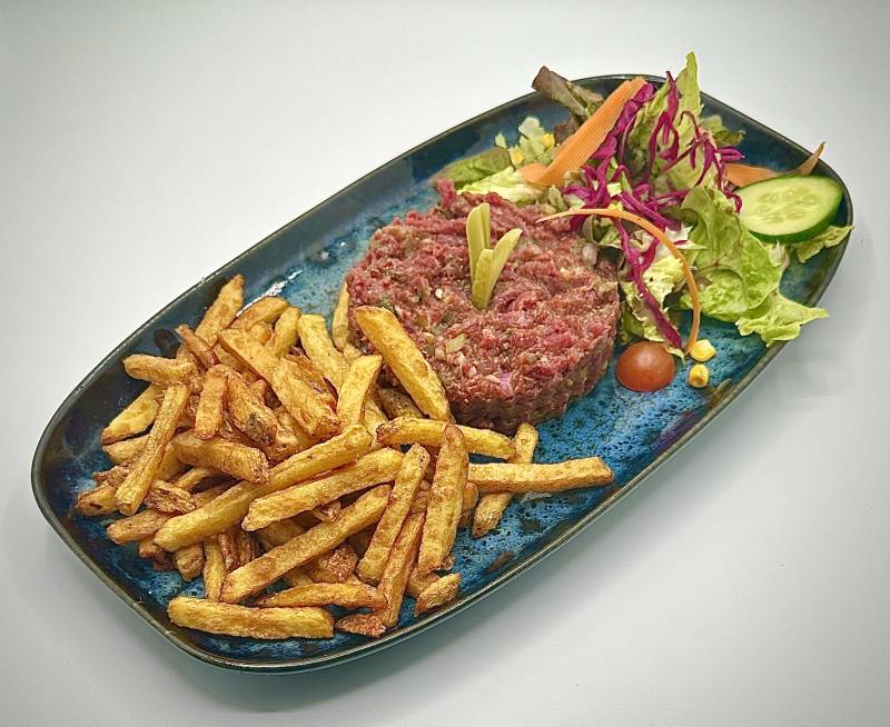 Tartare de Boeuf préparé, Frites Maison