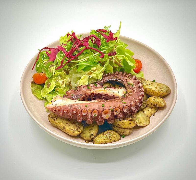 Poulpe Grillé, Pommes de terre Grenailles